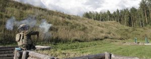 Военнослужащие Центра обеспечения Владимирского ракетного объединения РВСН совершенствуют навыки огневой подготовки